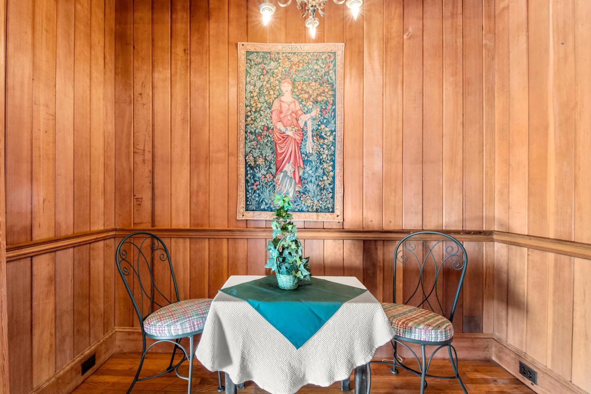 The Castle Bed And Breakfast Ocracoke Exterior photo